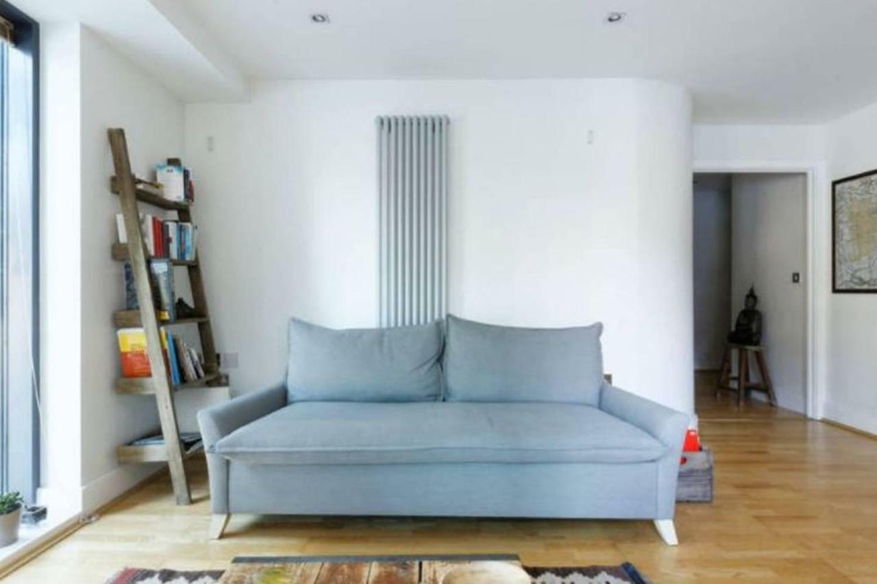 Peaceful Modern 2 Bedroom Flat With Water Views London Exteriör bild